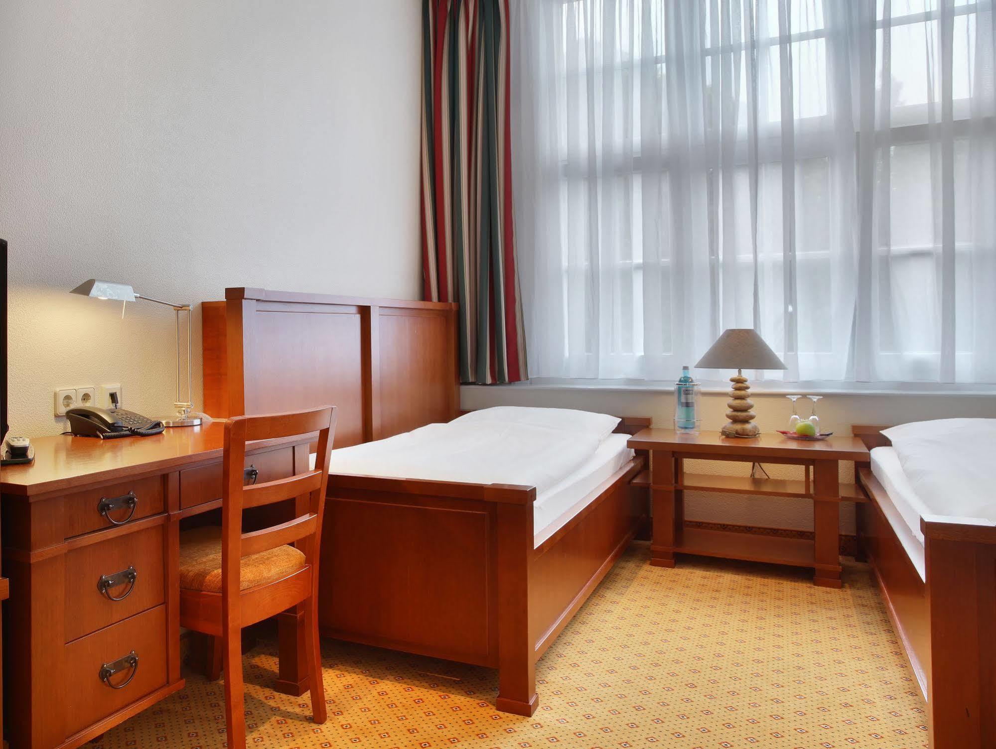 Hotel Bellmoor Im Dammtorpalais Hamburg Room photo